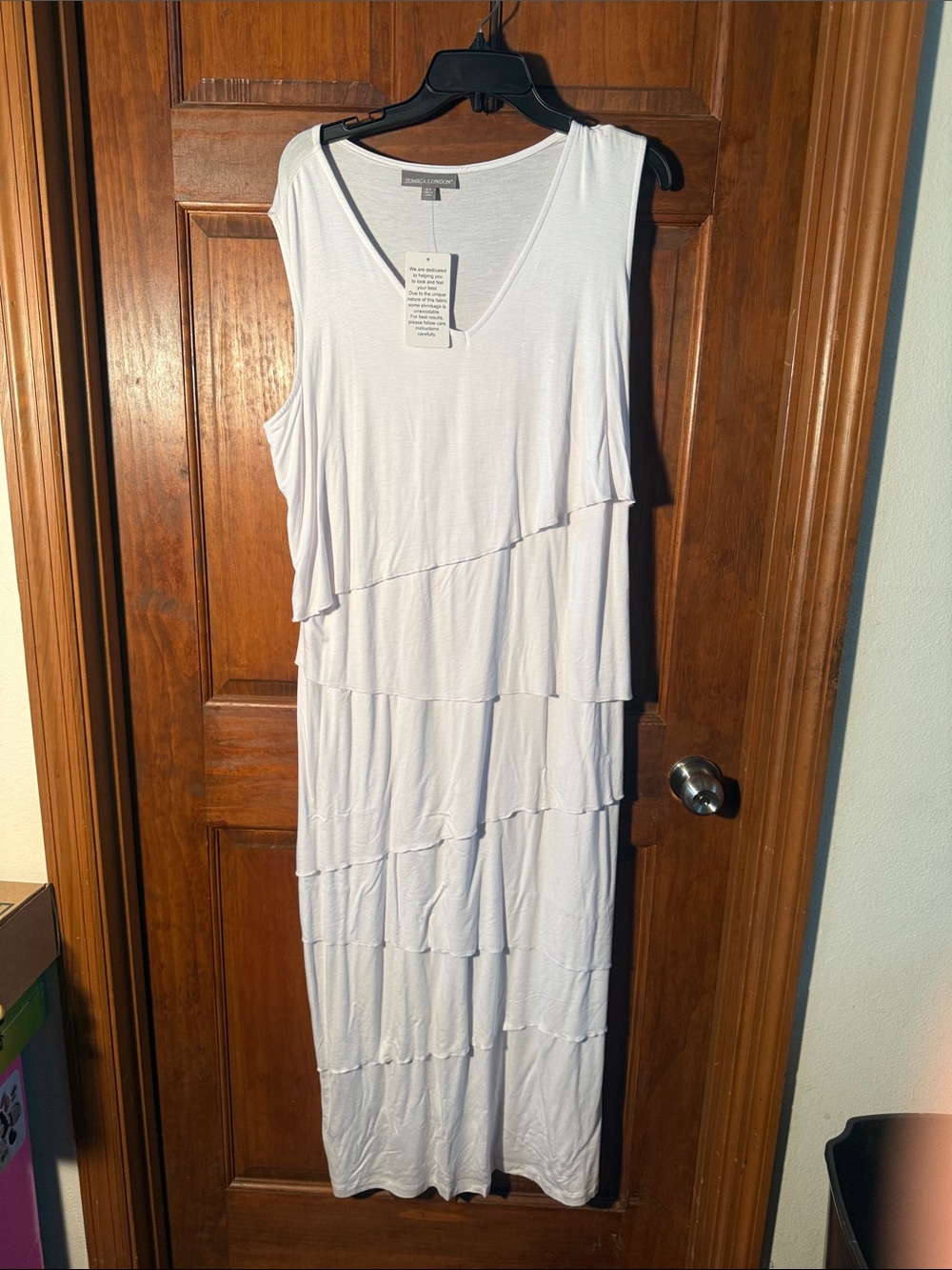Jessica London White Tiered Sleeveless Maxi Dress